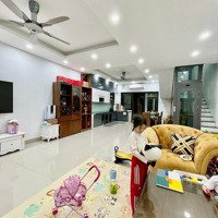 Cực Hiếm Bán Lk Foresa Xuân Phương, 91M2, 4 Tầng, Thang Máy, Full Nt Cao Cấp, Đường 24M, View Công