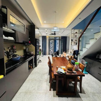 Định Cư Úc Cần Bán Nhà Cống Quỳnh, Quận 1-Giá:4.25Tỷ/65.5M2(4.9X13.3M). Sổ Sẵn. Đang Cho Thuê 18 Triệu