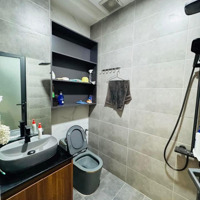Định Cư Úc Cần Bán Nhà Cống Quỳnh, Quận 1-Giá:4.25Tỷ/65.5M2(4.9X13.3M). Sổ Sẵn. Đang Cho Thuê 18 Triệu
