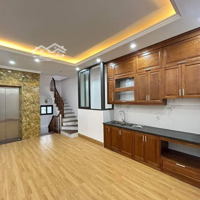 Bán Nhà Phân Lô Văn Phú-Hà Đông-Thang Máy-Tặng Full Nội Thất, Diện Tích: 50M7 Tầng,Nhỉnh 16 Tỷ