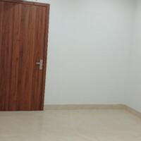 BÁN NHÀ LÊ VĂN HIẾN - KINH DOANH- 2 MẶT TRƯỚC SAU Ô TÔ TRÁNH