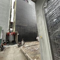 Em Bán 32M2 Ngõ 14 Kẻ Tạnh, Giang Biên. Giá Bán 4.1 Tỷ