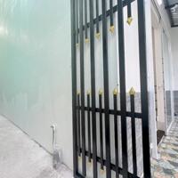 Nhà lầu xây mới 2 mặt tiền, gần Chợ Tầm Vu và Vincom Xuân Khánh