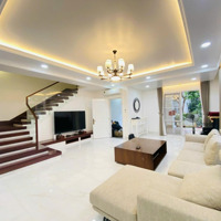 Biệt Thự Góc Lucasta Full Nội Thất Xinh Xịn Mịn - 225M2 4 Phòng Ngủ - Có Sân Thượng Gara Ôtô