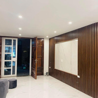 Bán Nhà 6 Tầng Thang Máy Mới Phố Trần Khát Chân, Hbt:42 M2, 3 Phòng Ngủ 5 Vệ Sinhđẹp Ở Luôn