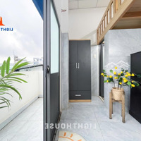 Khai Trương Bancol Cửa Sổ Thoáng Ngay Đh Vl Cs3, Iuh, Emart New 100% Full Nt An Ninh Full Tiện Nghi