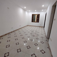 Giá Rẻ! Chỉ 3,49 Tỷ Tập Thể Hàng Vôi, Ba Đình, 2 Thoáng, Làm Home Stay 60M2 2 Phòng Ngủở Ngay