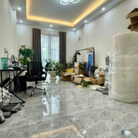 Bán Nhà Phố Trần Cung_ Đường Thông Ô Tô Kinh Doanh_Diện Tích58M,5 Tầng,Mt 3,8M, Giá Chào 11,6 Tỷ
