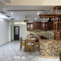 Cho Thuê Nhà Nguyên Căn 3 Tầng, 4 Phòng Ngủ Dtsd 300M2, Hòa Xuân, 16 Triệu/ Tháng
