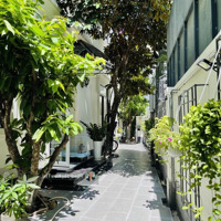 Bán Gấp Căn Góc Sân Vườn 7X20M Lakeview City Nhà Hoàn Thiện Nội Thất Giá Bán 17,5 Tỷ Liên Hệ: 0902872670