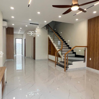 Cho Thuê 1 Trệt 2 Lầu 3 Phòng Ngủ 3 Vệ Sinh 157M2 Giá Cực Tốt Tại Sun Casa Central, Vĩnh Tân, Tân Uyên, Bd