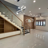 Cho Thuê 1 Trệt 2 Lầu 3 Phòng Ngủ 3 Vệ Sinh 157M2 Giá Cực Tốt Tại Sun Casa Central, Vĩnh Tân, Tân Uyên, Bd