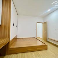 Nhà Đẹp Ở Luôn Tôn Đức Thắng, Đống Đa 110m, giá 3.48 tỷ.