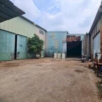 Cho Thuê Xưởng MT Sông Sài Gòn Thạnh Lộc Q12. Dt: 450m Giá: 31tr Sơn Pu