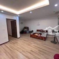 Thanh Khoản Gấp Nhà Ngô Gia Tự Nhà Dân Xây - 10M Ra Đường Ô Tô Tránh -Diện Tíchrộng - 6.6 Tỷ -Mặt Tiền6M