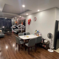 Hiếm!! Cc Ngoại Giao Đoàn - 4 Ngủ - Diện Tích Rộng 132M2 Ở Sướng - Đối Diện Công Viên Hồ, Điều Hòa