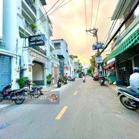 Sátmặt Tiềnhẻm 55 Nguyễn Văn Công, 4 Tầng, Ngang 4.4M, 6.5 T.ỷ Tl