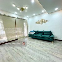 Sátmặt Tiềnhẻm 55 Nguyễn Văn Công, 4 Tầng, Ngang 4.4M, 6.5 T.ỷ Tl