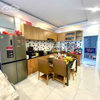 Nhà Đẹp Bình Thạnh Diện Tích: 97M Dài Khủng 28M 2Tâng 3 Phòng Ngủcó Phòng Trệt Full Nội Thất. Chỉ 8,8 Tỷ.