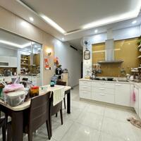 Bán Nhà Mặt Tiền Số: 166 Nguyễn Văn Đậu, Phường 7, Quận Bình Thạnh.