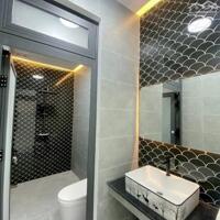 bán nhà cổ điển phường phú tân , giá giảm mạnh đầu năm , tp bến tre