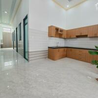 BÁN RẺ NHÀ ĐẤT TRẢNG DÀI SỔ HỒNG RIÊNG ĐƯỜNG RỘNG 6m THÔNG SÂN ĐẬU OTO