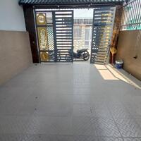 BÁN RẺ NHÀ ĐẤT TRẢNG DÀI SỔ HỒNG RIÊNG ĐƯỜNG RỘNG 6m THÔNG SÂN ĐẬU OTO