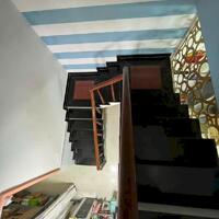 Bán toà CCMN Giảng Võ 85m2 ngõ rộng thoáng ba gác đỗ cửa 18.5 tỷ