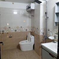 BÁN NHÀ ĐẸP 3 TẦNG 45M2 NGÕ THẮNG NGẮN ĐƯỜNG TRƯỜNG CHINH GIÁ 2.1 TỶ