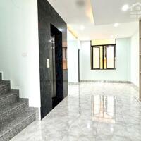 Bán nhà Trường Lâm,Đức Giang 5 tầng,65m,mt4.8m oto vào nhà nhỉnh 11 tỷ