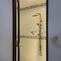 Bán nhà Quận 10 - Cách Mạng Tháng 8 - 3 tầng - gần 30m2 - giá tốt 3.75 tỷ
