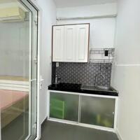 Căn Hộ 1 Phòng Ngủ Balcony Ngay Sân Bay Tân Sơn Nhất quận Tân Bình