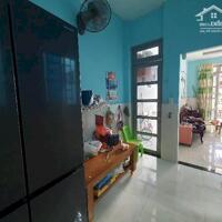 Bán gấp nhà Thủ Đức,Đặng Văn Bi,NGANG 5.2M , KINH DOANH, Ô TÔ,78m2, chỉ 4.9 tỷ.