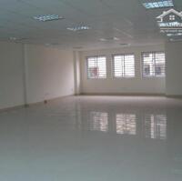 Cho thuê nhà mặt phố Trần Duy Hưng, hè rộng ô tô đỗ ngày đêm DT: 75m2 x 4T giá cạnh tranh