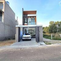 GIẢM 100TR... CHÍNH CHỦ BÁN GẤP NHÀ 2 LẦU GIÁP PHƯỜNG BỬU LONG