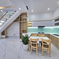 GIẢM 100TR... CHÍNH CHỦ BÁN GẤP NHÀ 2 LẦU GIÁP PHƯỜNG BỬU LONG