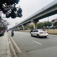 Bán Phố Nguyễn Trãi, 8,9 Tỷ, 42M2, 3 Tầng, Mặt Tiền 6M, Vỉa Hè 4.5M, Kinh Doanh Đẹp, Nhà Dòng Tiền