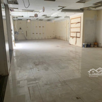 Cho Thuê Cửa Hàng Phố Phạm Văn Đồng 124M2 Giá 68 Triệu/Th