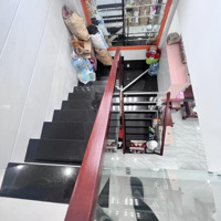 Tân Bình Trường Chinh 89M2, 4 Tầng Hẻm Xe Hơi 5 Phòng Ngủ Giá Giảm Còn 8,7 Tỷ Thương Lượng