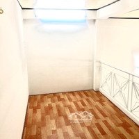 Nhà Hẻm Xe Hơi Bùi Văn Ba 4X8 Trệt+Lửng Gần Đường Lớn Giá Rẻ 7 Triệu