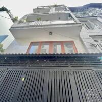 Siêu phẩm Huỳnh Văn Bánh, 4x12, 1 trệt 3 lầu, xe hơi đỗ cửa, mới kính kong, rẻ Đột Biến.