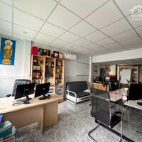 CHÍNH CHỦ BÁN NHÀ - BAO ĐẦU TƯ GIÁP 3/2.Q10 - BÁN THẤP HƠN ĐỊNH GIÁ - HẺM Ô TÔ NHỎ ĐƯỜNG PHAN XÍCH LONG - 3/2