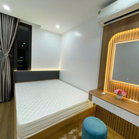 Siểu Phẩm 2 Ngủ- 2 Vệ Sinhtoà Cầu Giấy Center Pointdiện Tích65M2, Full Đồ Nội Thất,Tầng Trung View Thoáng