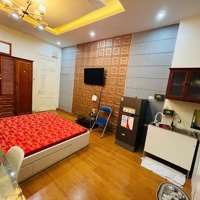 Chính Chủ Cho Thuê Căn Hộ Dịch Vụ 77 Lê Đại Hành,Diện Tích30M2, Giá 5. 2 Triệu/ Tháng