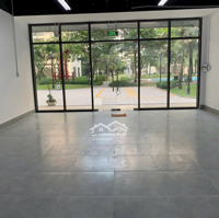 Cho Thuê Shophouse Toà S6, Diện Tích 57M2 Tại Vinhomes Quận 9, Có Sẵn Nội Thất Cơ Bản