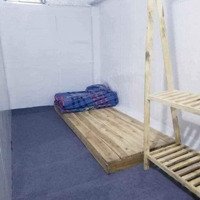Cho Thuê Phòng Trọ Tại Nguyễn Khang, Yên Hòa, Cầu Giấy, Hà Nội, 1,3 Triệu, 8M2