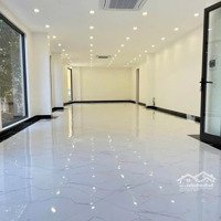 Cho Thuê Mặt Phố Mạc Thái Tông Mặt Tiền Siêu Rộng Lên Đến 20M. Diện Tích 450M X 3 Tầng. Mọi Mô Hinh