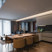 Giảm Giá 10%! Cần Bán Gấp Căn Hộ Mặt Phố Trung Kính 94,4M2 - 3 Phòng Ngủ - Đủ Đồ - Giá Bán 6.15 Tỷ