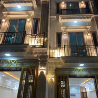 Bán Nr Trần Quốc Hoàn, 21 Tỷ, 64M2, 6 Phòng Ngủ 4 Vệ Sinh 5 Tầng. Pl Ô Tô Tránh