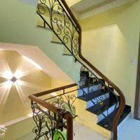 Chính Chủ Gửi Bán Căn Nhà Đẹp 3 Tầng Đường Thạch Lam Sát Biển Mỹ Khê